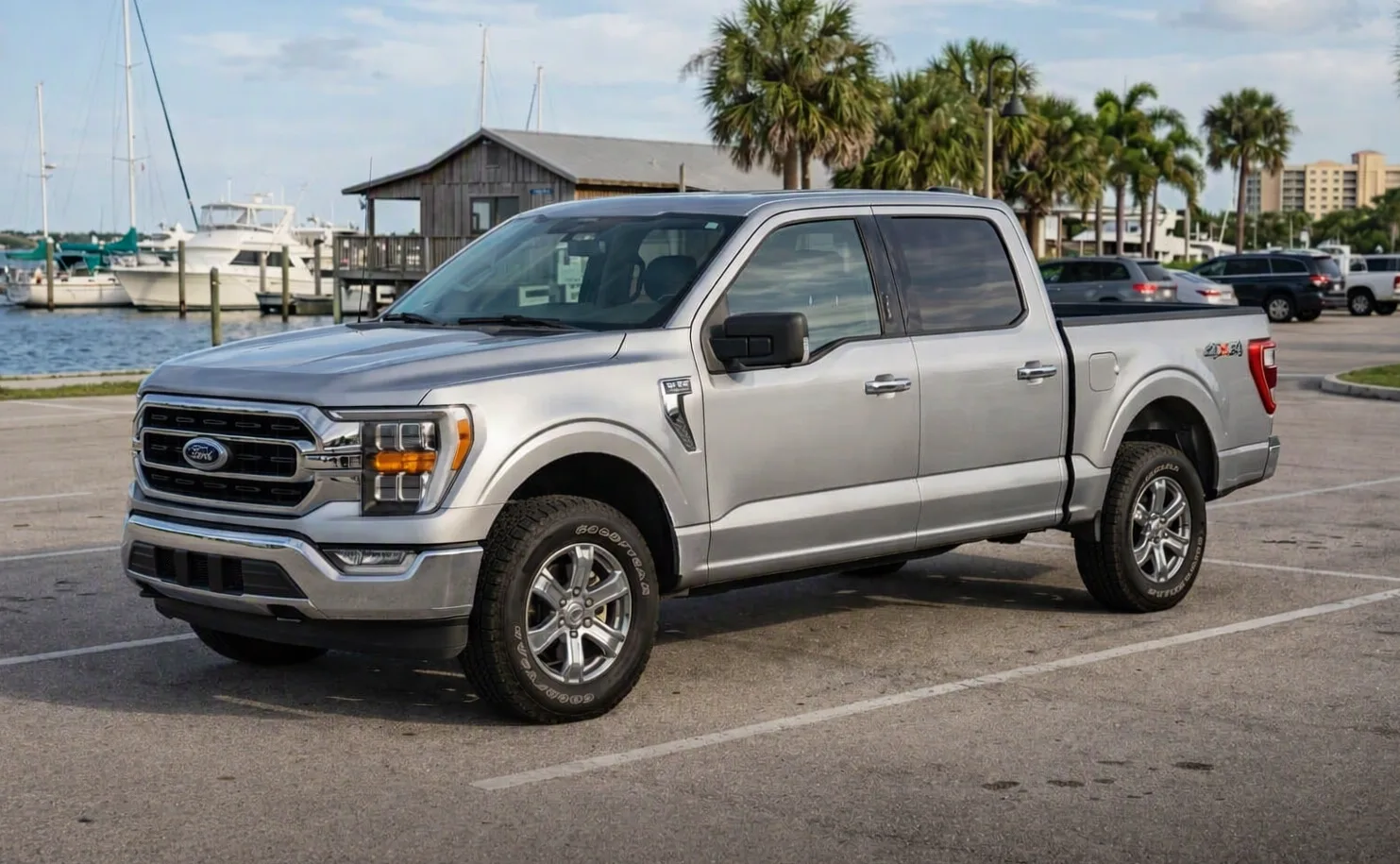 2022 Ford F-150 XLT SuperCrew 4x4